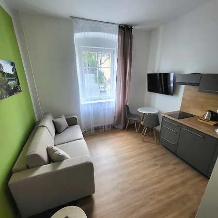 Ostry Szálloda 3*