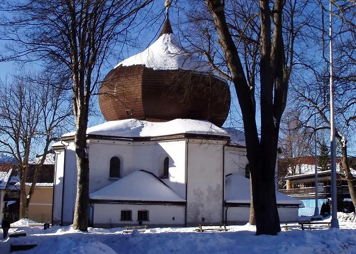 Ostrý Hotel 3*